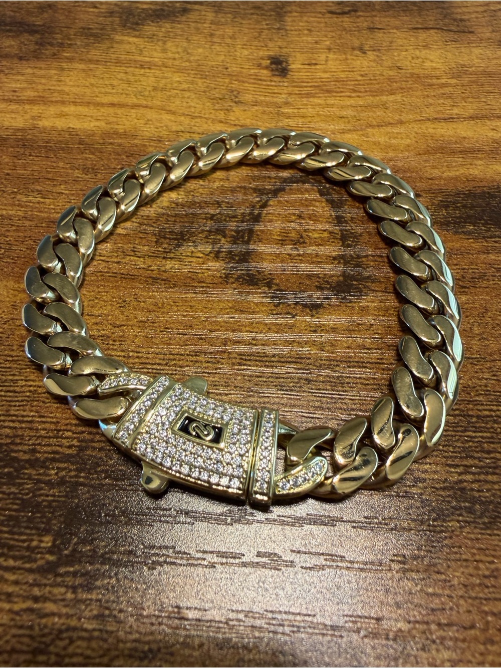 Gold Cuban Link Necklace and Bracelet Set - Picture 9 of 10